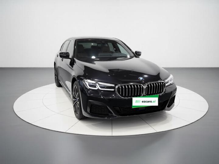 5 Series 2023 530Li Leading M Sport Package photo 2