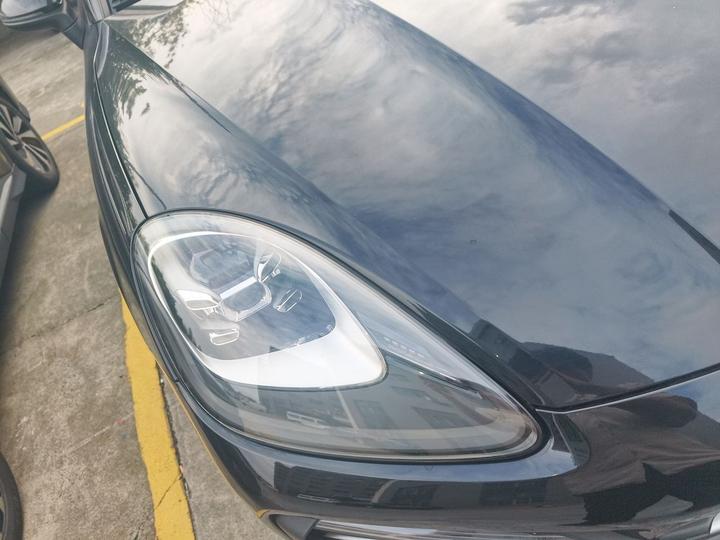2019 Cayenne 3.0T photo 7
