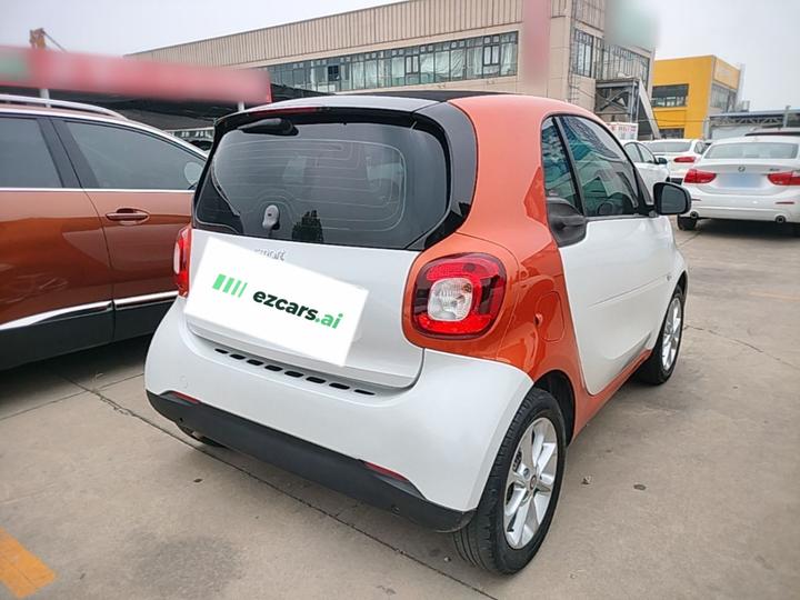 fortwo 2015 1.0L 52 Coupe photo 4