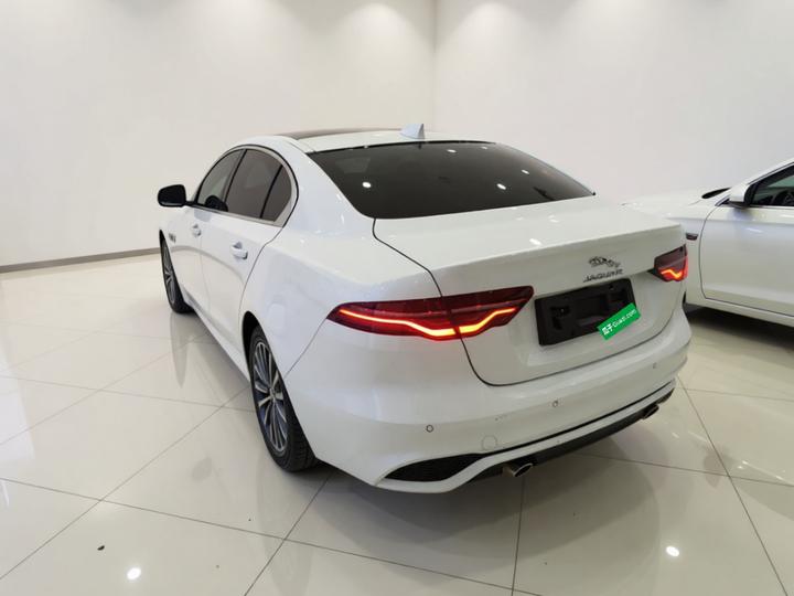 XEL 2020 2.0T 200PS R-DYNAMIC Sport photo 4