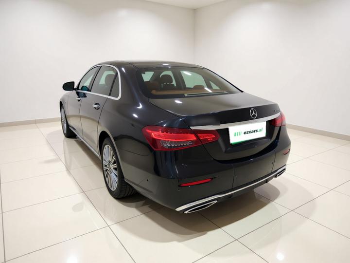 E-Class 2022 E 300 L Fashion photo 4