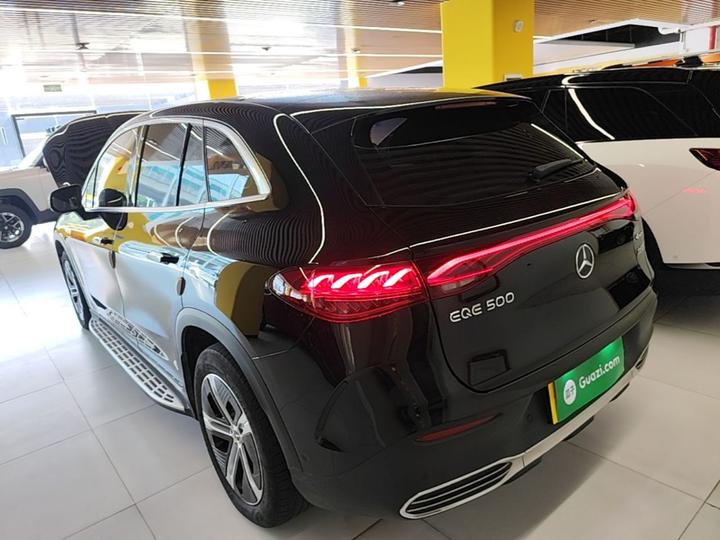 EQE SUV 2024 500 4MATIC photo 4