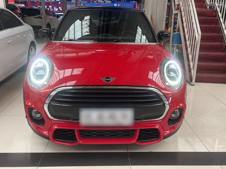 2019 1.5T COOPER photo 2