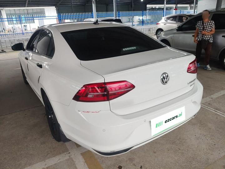 Lamando 2021 230TSI DSG photo 4