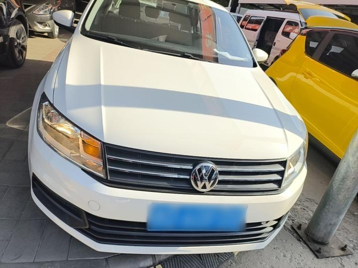 Santana 2018 1.5L AT photo 2