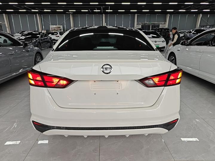 Teana 2021 2.0L XL Upper AD1 Pilot photo 5