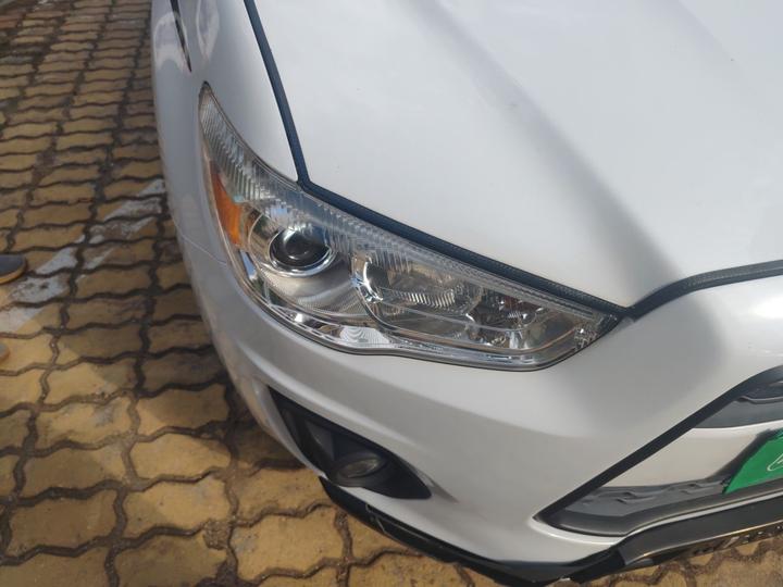 ASX 2013 2.0L MT RWD Comfort photo 7