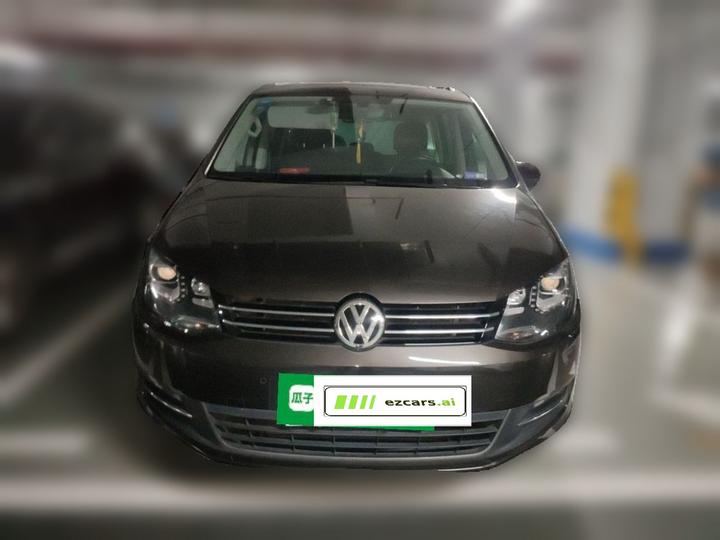 2016 380TSI Exclusive 7-Seater photo 2