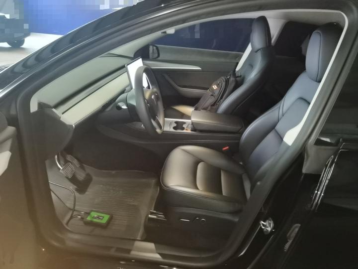 Model Y 2023 RWD photo 6