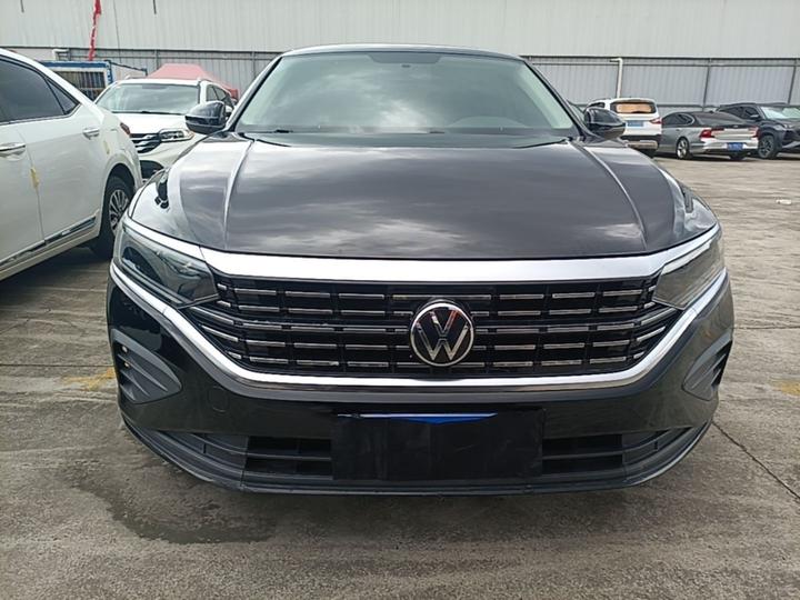 Passat 2022 280TSI Business photo 2