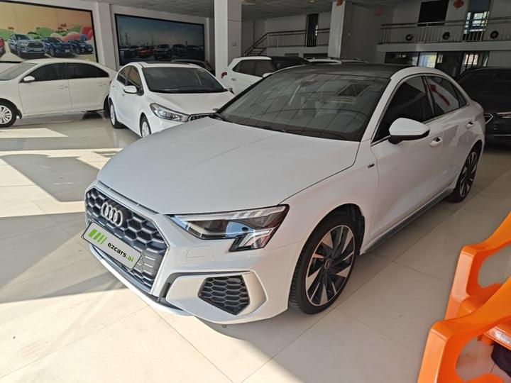 A3 2024 A3L Limousine 35 TFSI Fashion Sport