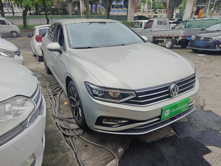 Magotan 2020 330TSI DSG Leading photo 3