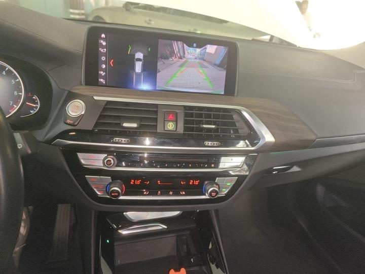 X3 2019 xDrive28i Luxury photo 8