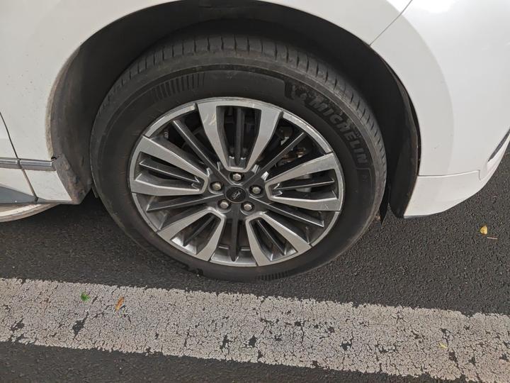 Edge 2021 Facelift PLUS EcoBoost 245 RWD 7-Seater photo 8