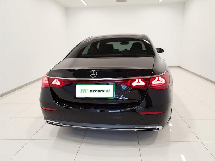 E-Class 2024 E 300 L Luxury photo 5