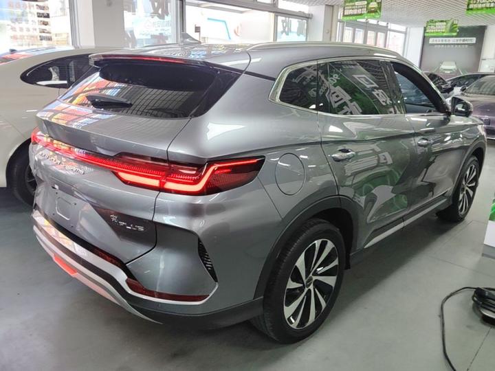 Song PLUS EV 2023 Champion EV 520KM Flagship photo 4