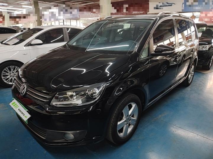 2015 1.4T DSG Comfort 5-Seater