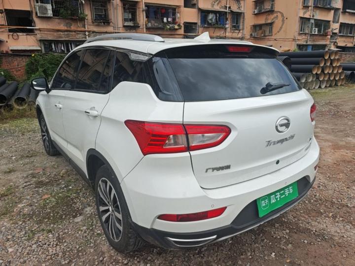 GAC Trumpchi GS4 2017 235T AT RWD Luxury Connected photo 4
