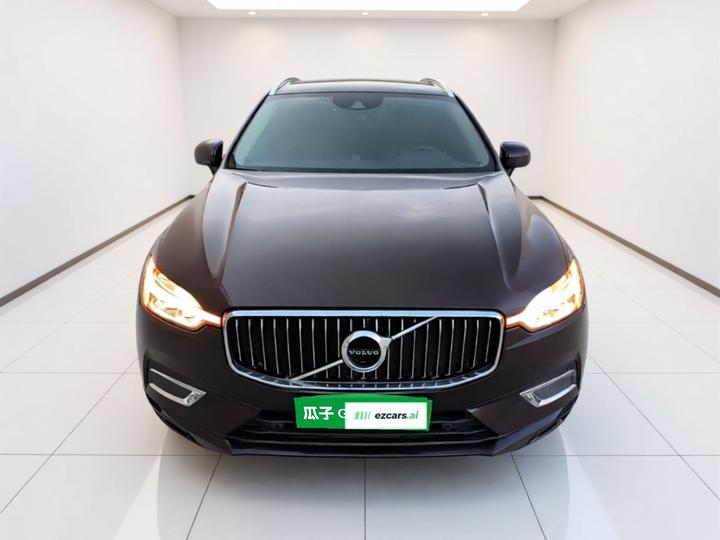 XC60 2020 T5 AWD Luxury photo 2