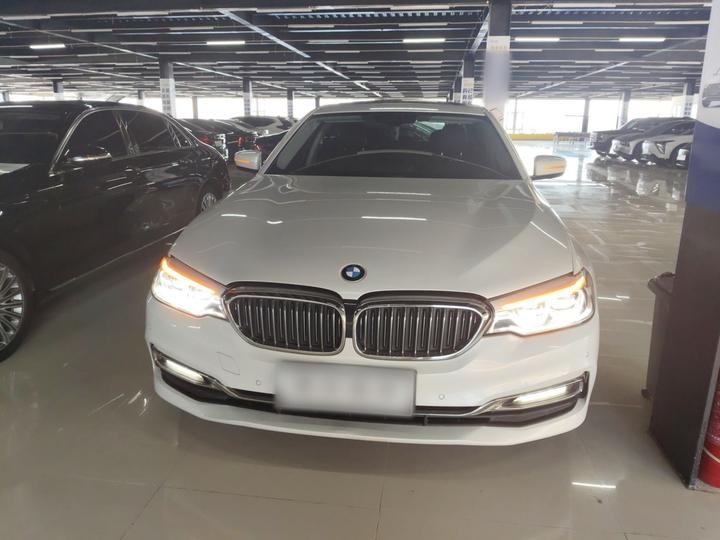 5 Series 2018 Facelift 530Li Leading Luxury photo 2