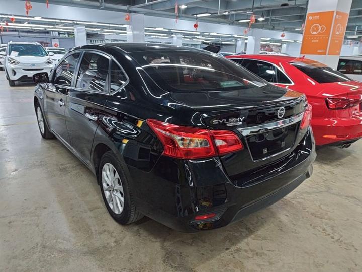 Sylphy 2024 Classic 1.6XE CVT Comfort photo 4