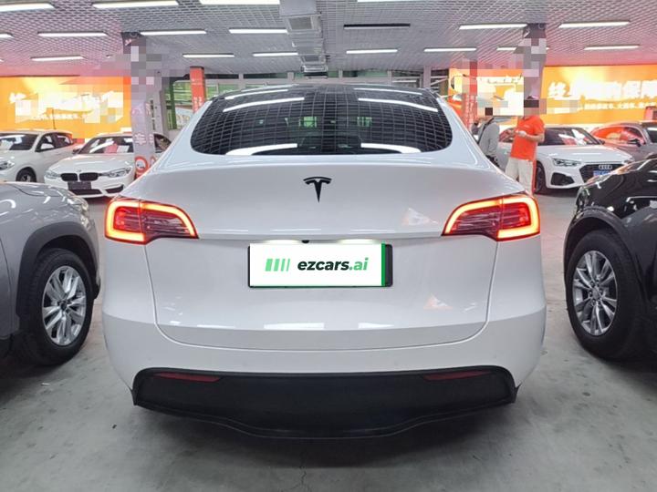 Model Y 2022 Facelift RWD photo 5