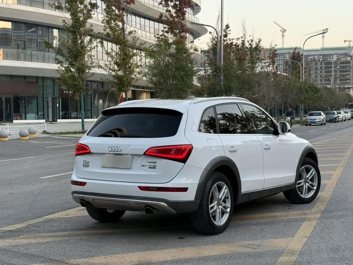 Q5 2018 Collection 40 TFSI Tech photo 6