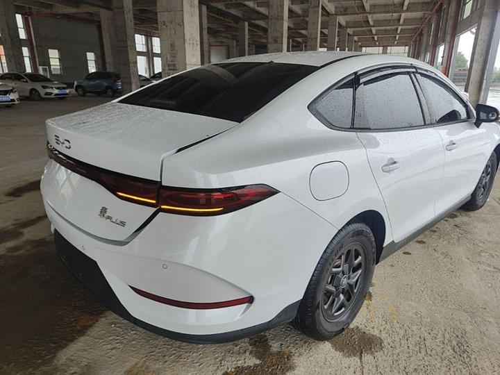 Qin PLUS 2025 DM-i ADAS 55KM Leading photo 6