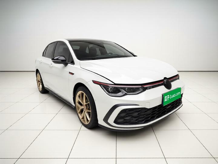 Golf GTI 2023 380TSI DSG GTI photo 3