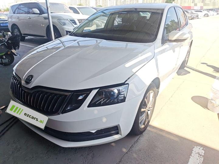 Octavia 2021 1.5L AT Comfort