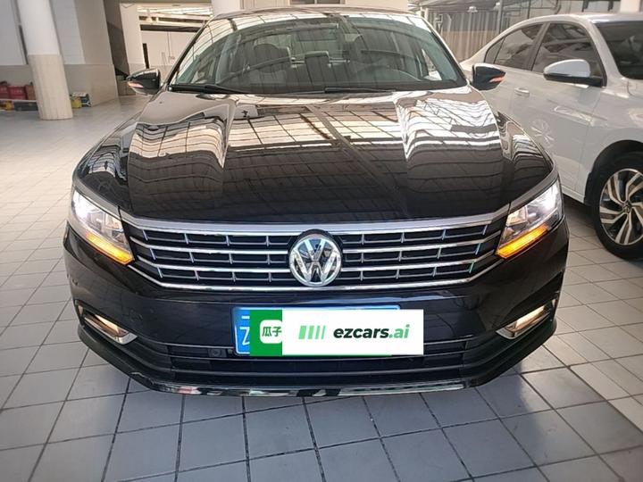 Passat 2017 330TSI DSG photo 2