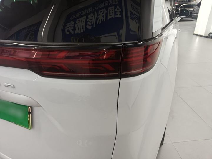 D9 2024 DM-i 980 AWD Flagship photo 7