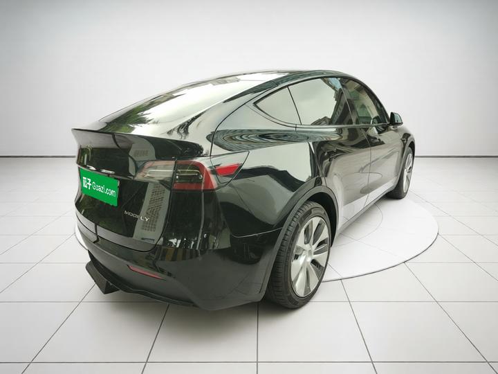 Model Y 2022 Facelift RWD photo 4