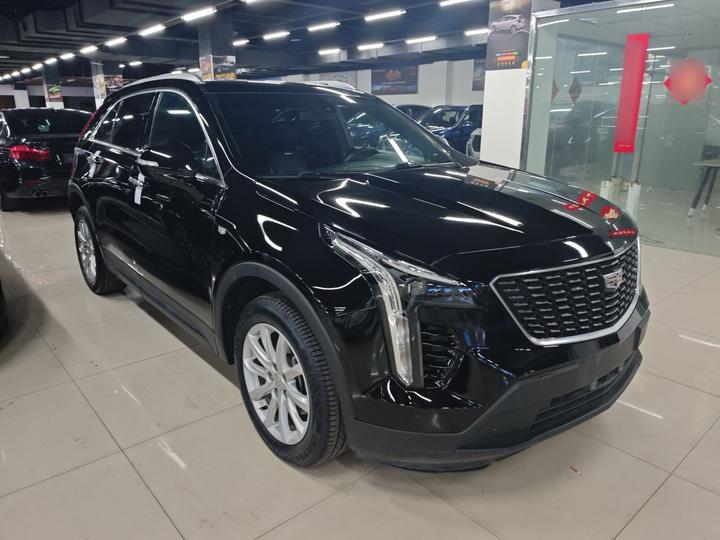 XT4 2020 Facelift 28T RWD Tech photo 3