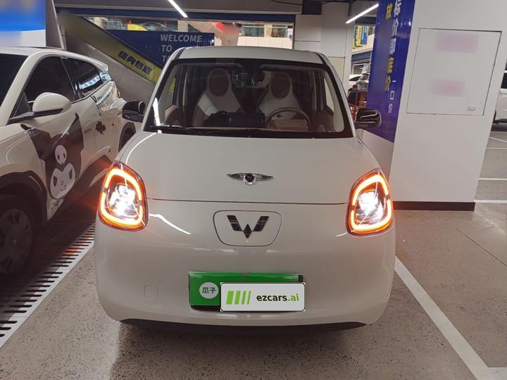 Hongguang MINIEV 2025 4th Gen 4-Door Advanced photo 2
