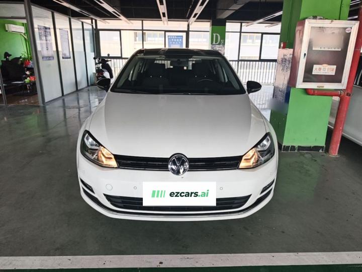 Golf 2017 230TSI AT Comfort Anniversary Edition photo 2