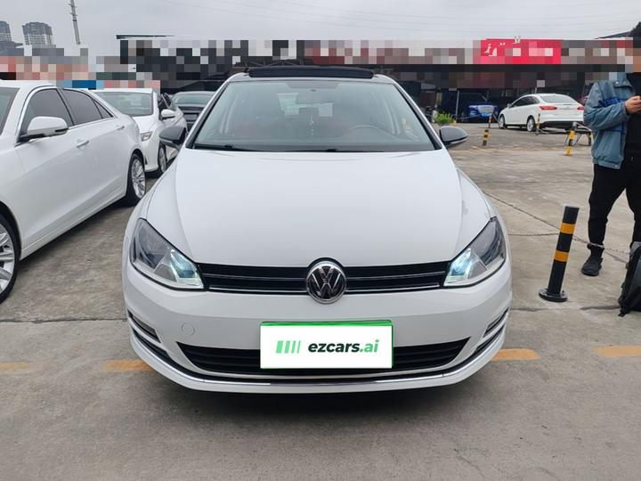 Golf 2016 230TSI AT Comfort photo 2