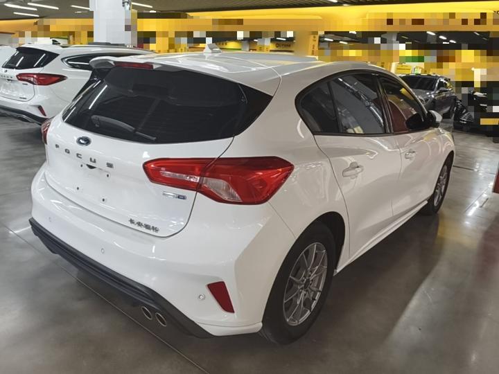 Focus 2021 Hatchback EcoBoost 180 AT photo 4