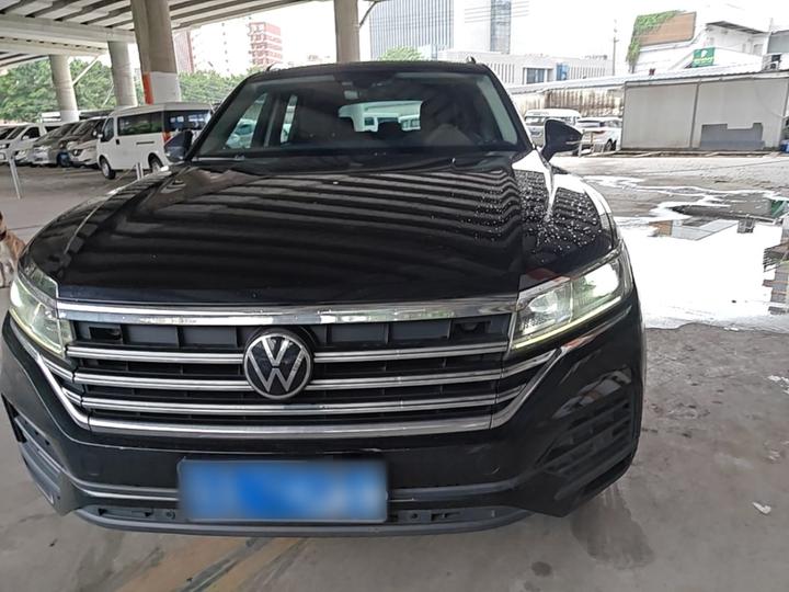 Touareg 2021 2.0TSI Pilot Special photo 2