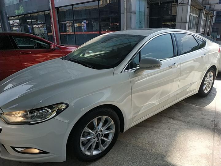Mondeo 2017 EcoBoost 180 Fashion
