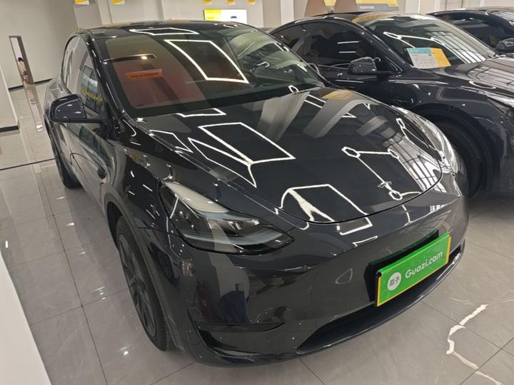 Model Y 2024 RWD photo 3