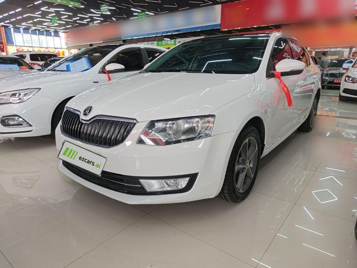 Octavia 2016 1.6L AT