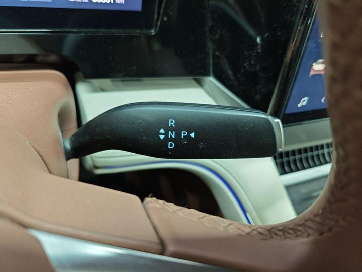 2025 DM-i 1.5T 180km photo 8