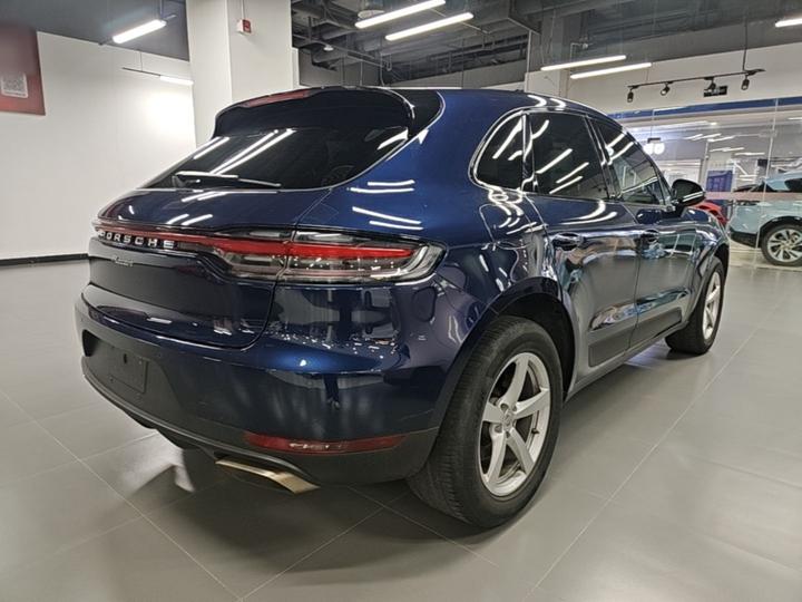 2020 Macan 2.0T photo 4