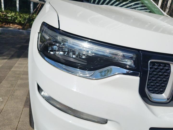 Grand Commander 2018 2.0T AWD Smart China VI photo 7