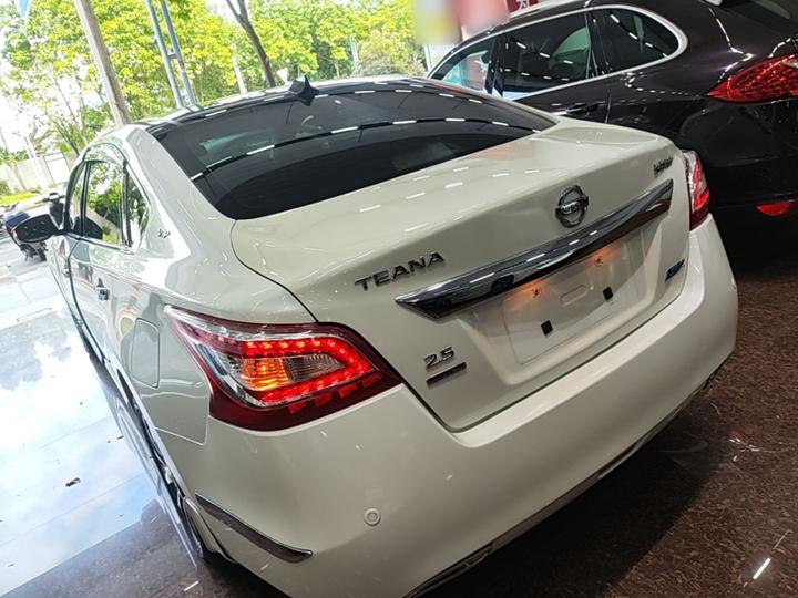Teana 2014 2.5L XV-VIP photo 4