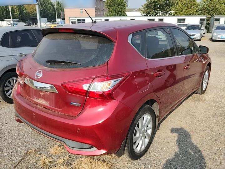 Tiida 2016 1.6L CVT photo 6