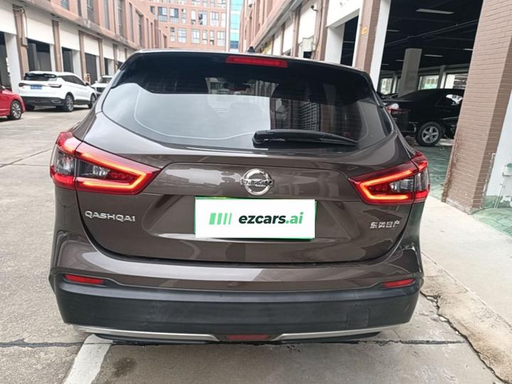 Qashqai 2022 2.0L CVT XV Smart photo 3