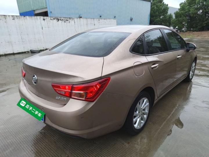 Verano 2018 Sedan 15S AT Progressive photo 4