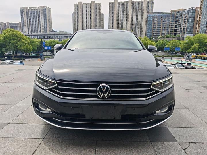 Magotan 2020 330TSI DSG Leading photo 2